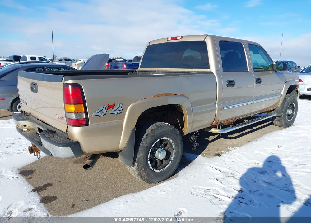 2004 GMC SIERRA 2500HD SLT VIN: 1GTHK23U94F189015