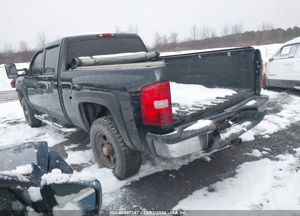 2007 CHEVROLET SILVERADO 2500HD LT2 VIN: 1GCHK23687F504120