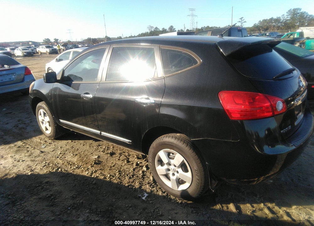 2011 NISSAN ROGUE S VIN: JN8AS5MT1BW561943