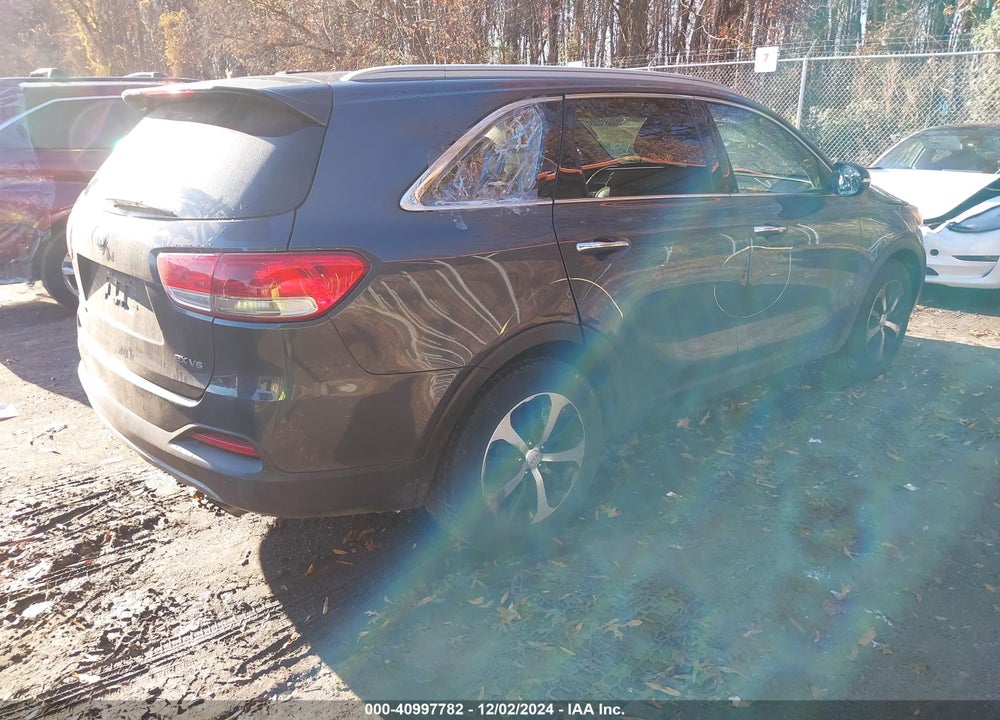2016 KIA SORENTO 3.3L EX VIN: 5XYPH4A54GG044323
