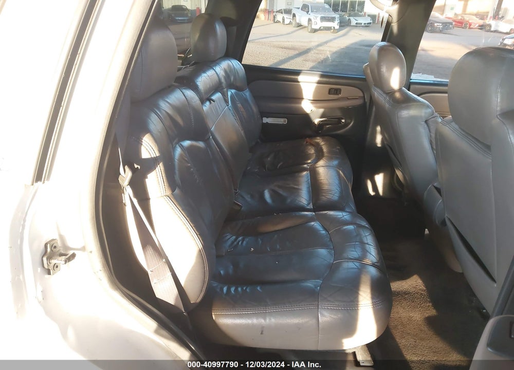 2002 CHEVROLET TAHOE Z71 VIN: 1GNEK13T42R308306