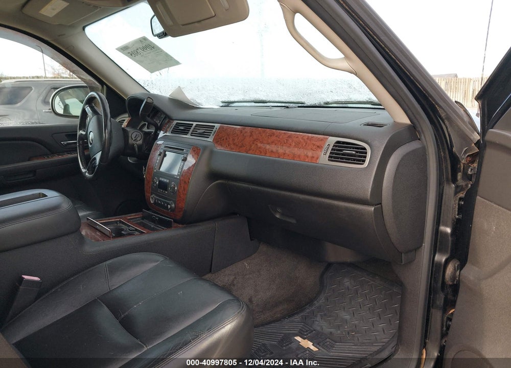 2008 CHEVROLET AVALANCHE 1500 LTZ VIN: 3GNFK12318G108630