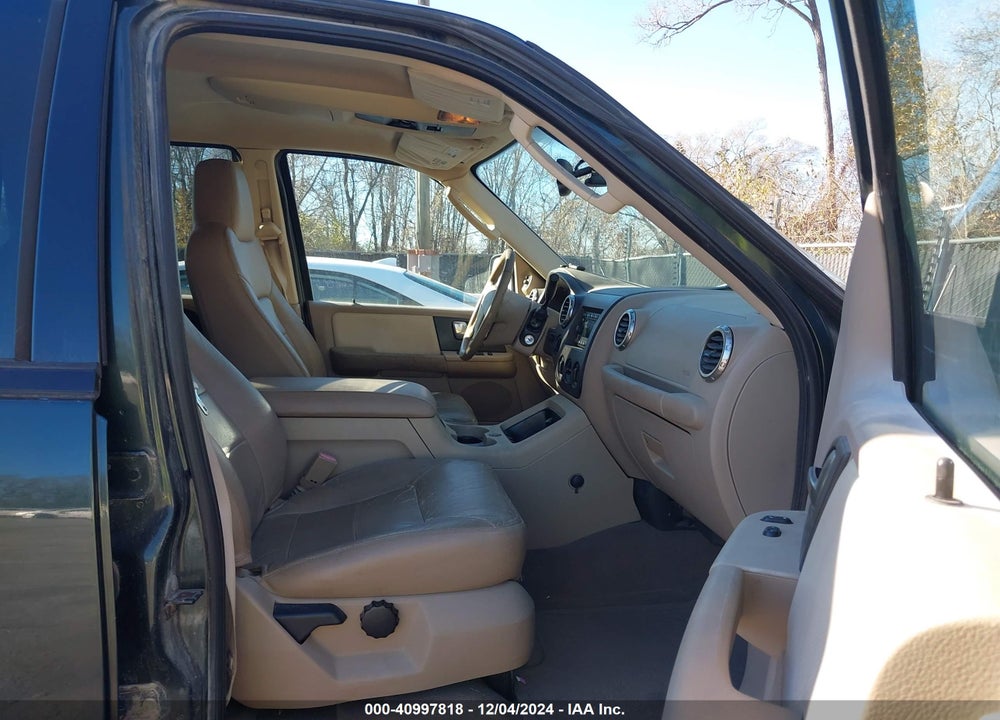 2004 FORD EXPEDITION XLT VIN: 1FMPU16L24LA65314
