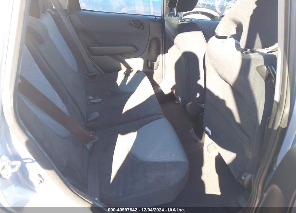 2008 HONDA FIT VIN: JHMGD37418S056511