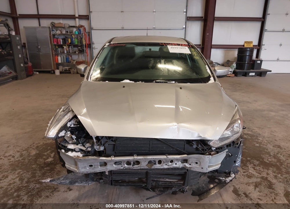 2018 FORD FOCUS SE VIN: 1FADP3K25JL235450