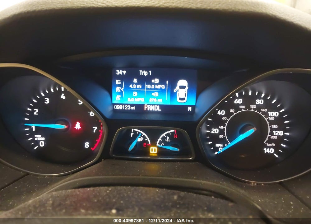 2018 FORD FOCUS SE VIN: 1FADP3K25JL235450