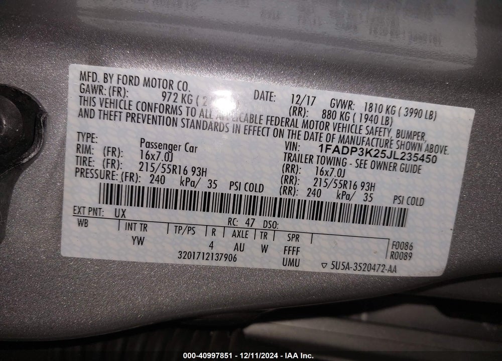 2018 FORD FOCUS SE VIN: 1FADP3K25JL235450
