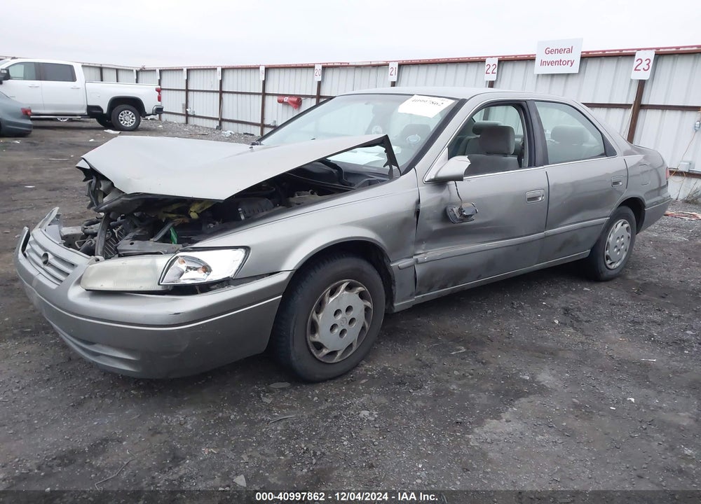 1997 TOYOTA CAMRY LE VIN: JT2BG22KXV0047860