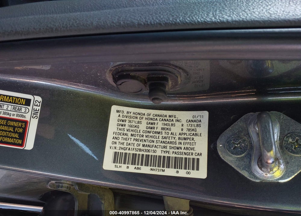 2011 HONDA CIVIC LX VIN: 2HGFA1F52BH306150