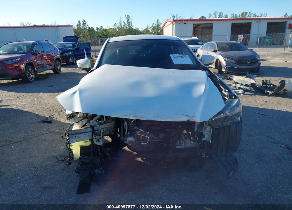 2018 MAZDA CX-3 TOURING VIN: JM1DKFC7XJ0308480