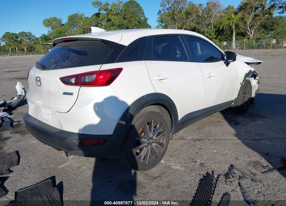 2018 MAZDA CX-3 TOURING VIN: JM1DKFC7XJ0308480