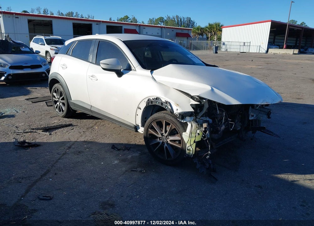2018 MAZDA CX-3 TOURING VIN: JM1DKFC7XJ0308480
