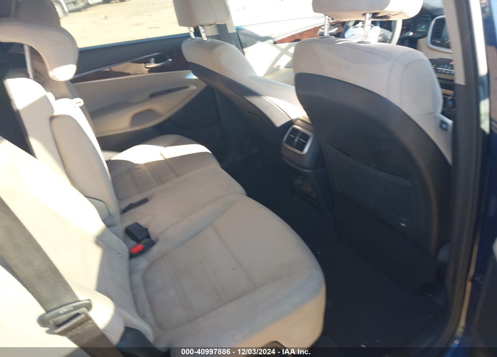 2017 KIA SORENTO 2.4L LX VIN: 5XYPG4A34HG256500