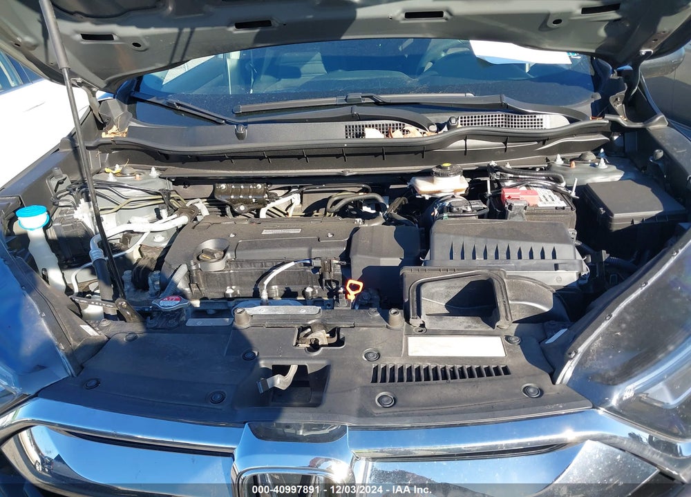 2018 HONDA CR-V LX VIN: 2HKRW5H38JH423947