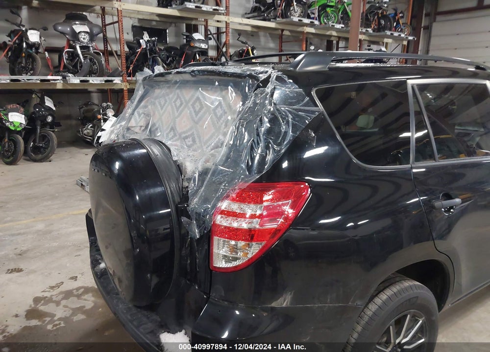 2011 TOYOTA RAV4 VIN: 2T3ZF4DV9BW061784