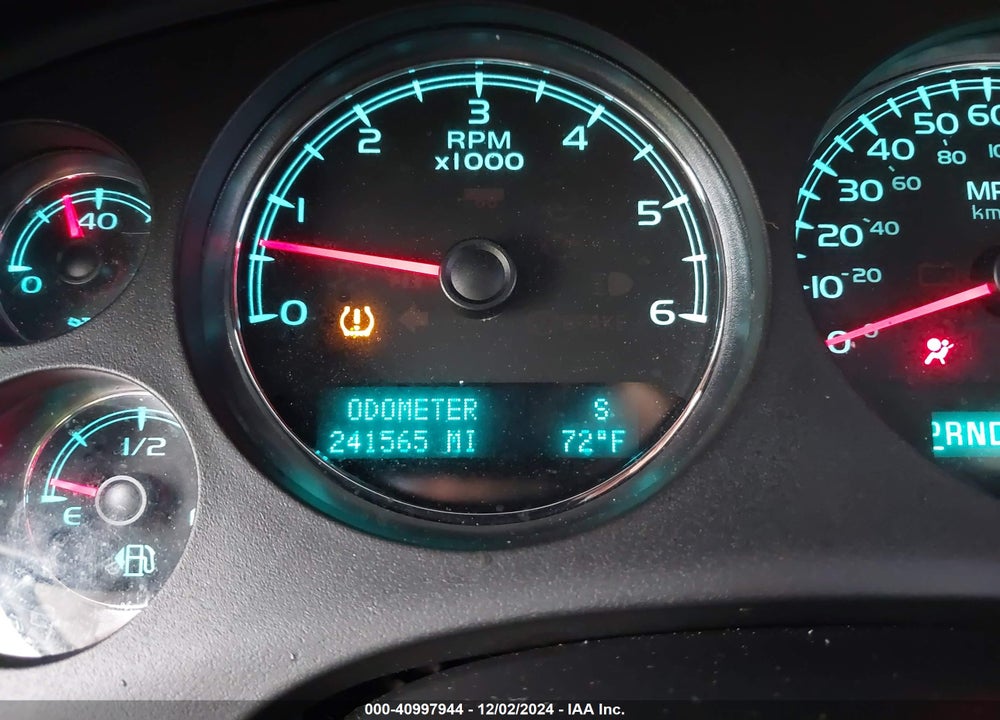 2012 CHEVROLET TAHOE LS VIN: 1GNSCAE02CR177414
