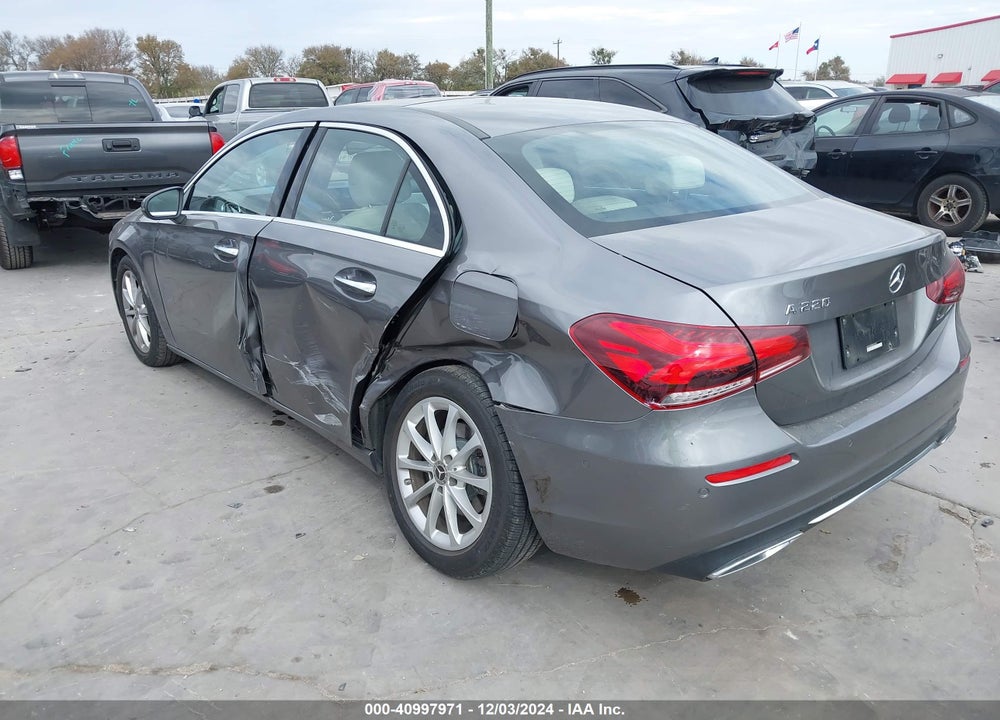 2021 MERCEDES-BENZ A VIN: W1K3G4EB8MJ262817