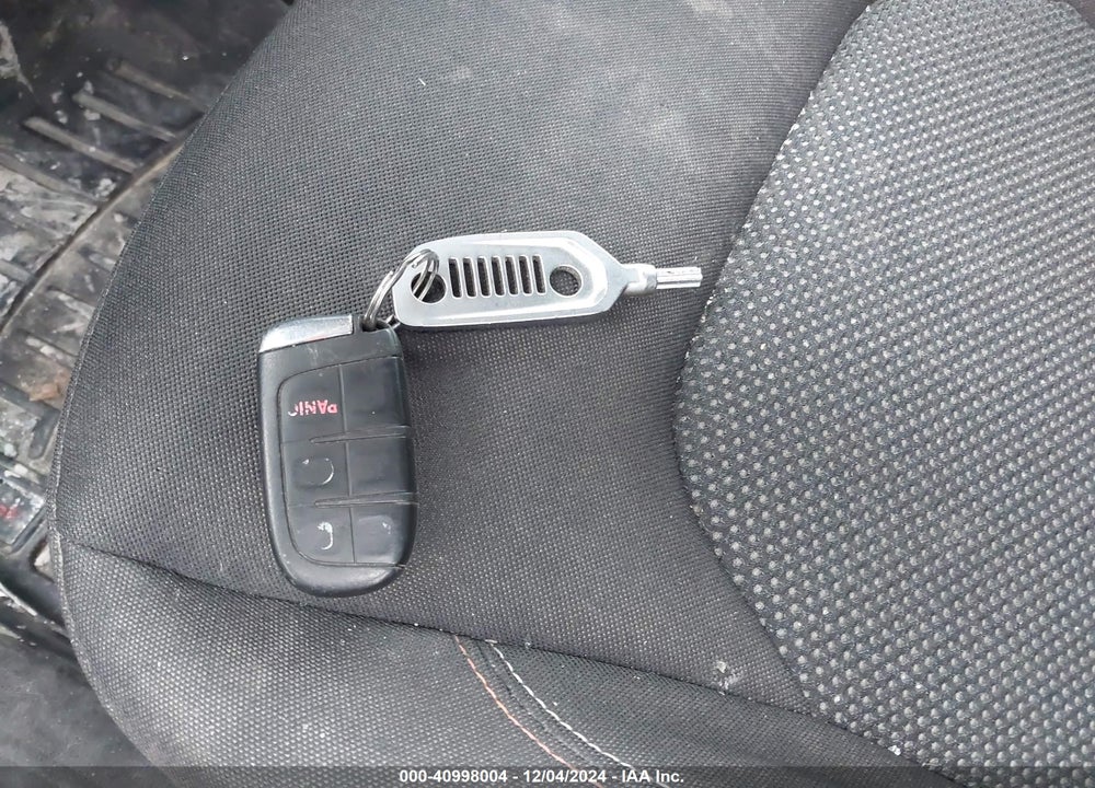 2016 JEEP RENEGADE 75TH ANNIVERSARY VIN: ZACCJBBT1GPD38170