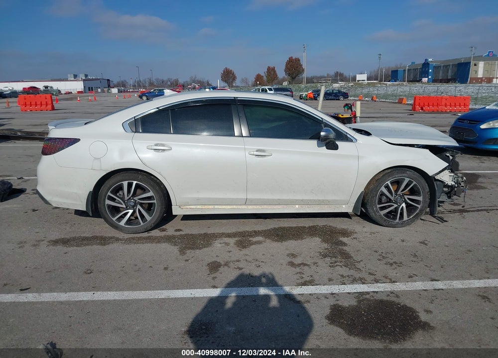 2018 SUBARU LEGACY VIN: 4S3BNAS64J3007924