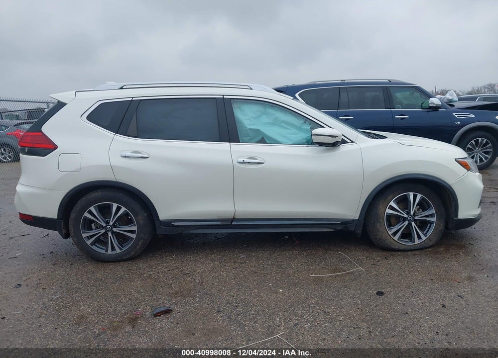 2017 NISSAN ROGUE SL VIN: JN8AT2MT2HW387840