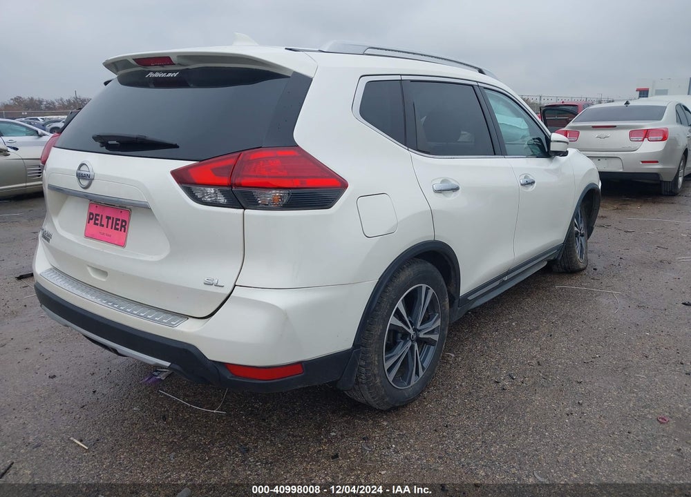 2017 NISSAN ROGUE SL VIN: JN8AT2MT2HW387840