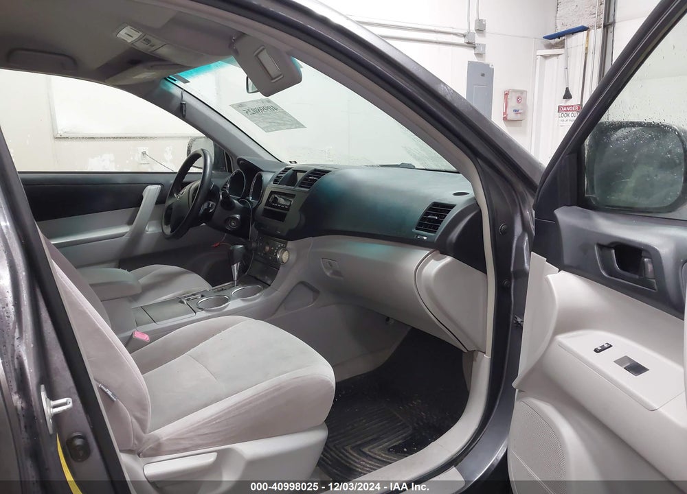 2008 TOYOTA HIGHLANDER VIN: JTEES41A382039384