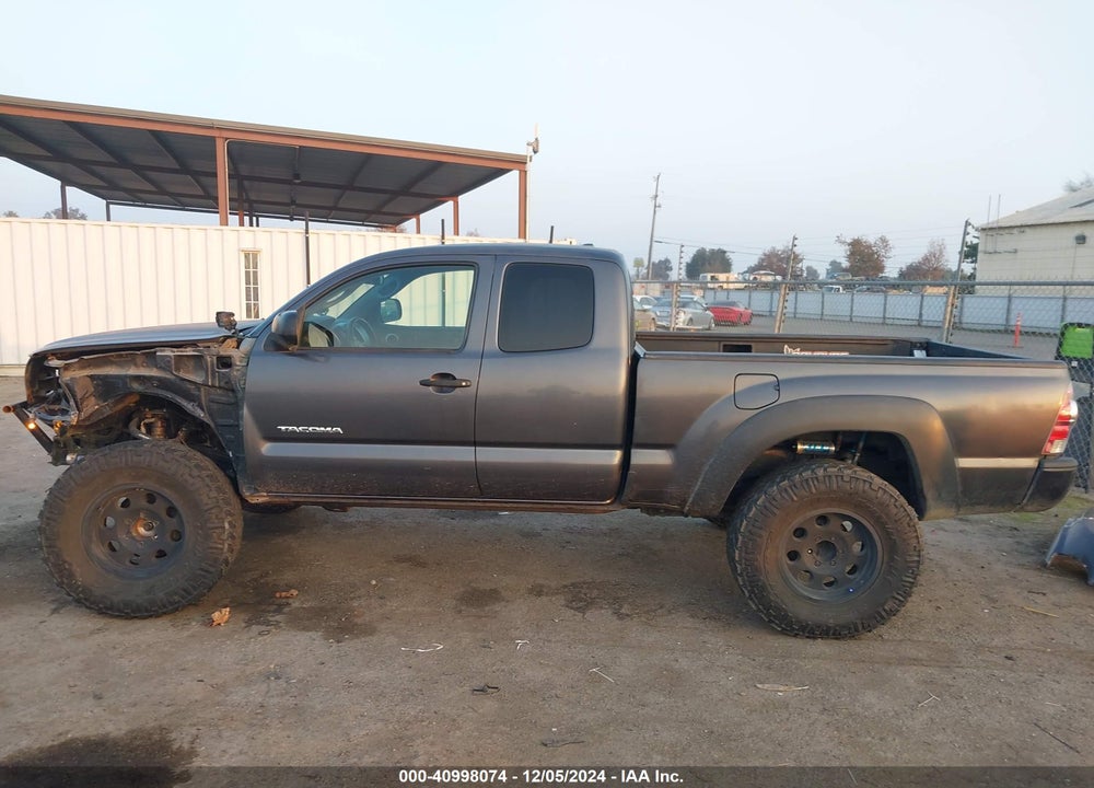 2009 TOYOTA TACOMA VIN: 5TEUX42N59Z608395