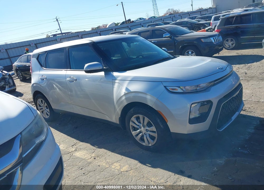 2021 KIA SOUL VIN: KNDJ23AU1M7737142