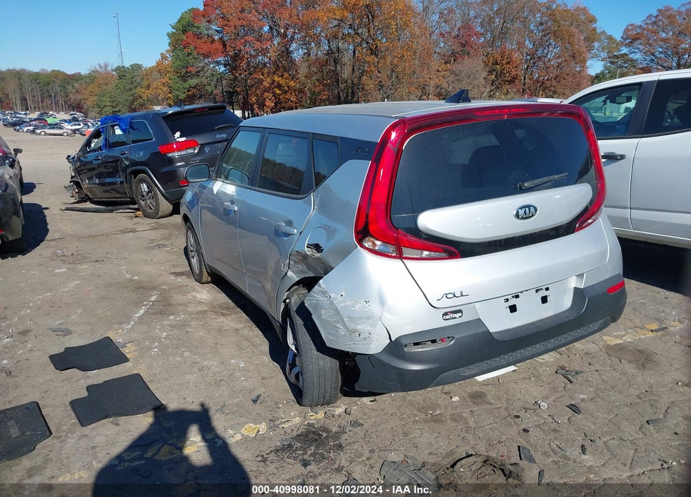 2021 KIA SOUL VIN: KNDJ23AU1M7737142