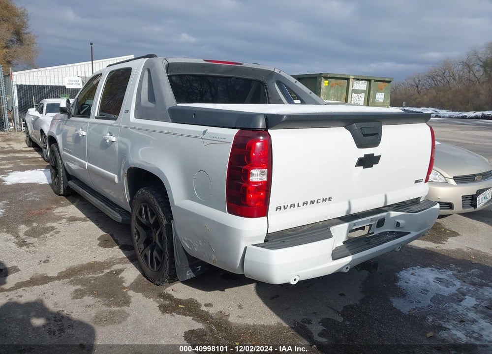 2007 CHEVROLET AVALANCHE 1500 LTZ VIN: 3GNFK12317G168650