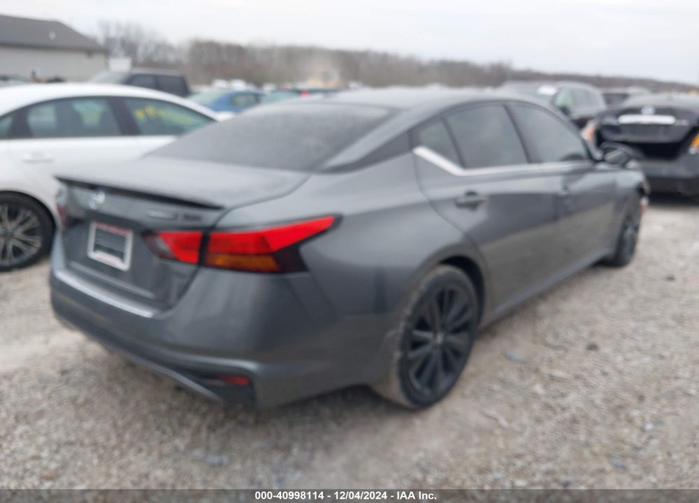 2022 NISSAN ALTIMA SR FWD VIN: 1N4BL4CV9NN375402