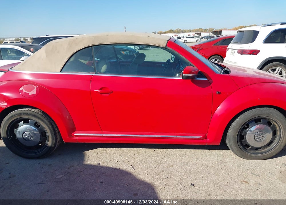 2014 VOLKSWAGEN BEETLE 2.5L VIN: 3VW5P7AT8EM805605