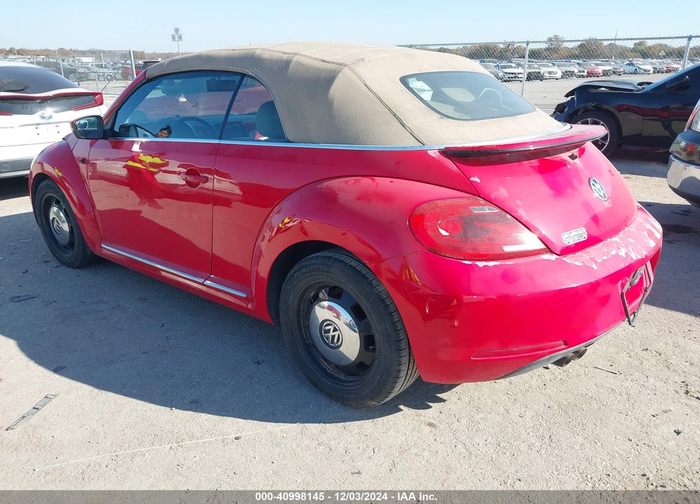 2014 VOLKSWAGEN BEETLE 2.5L VIN: 3VW5P7AT8EM805605