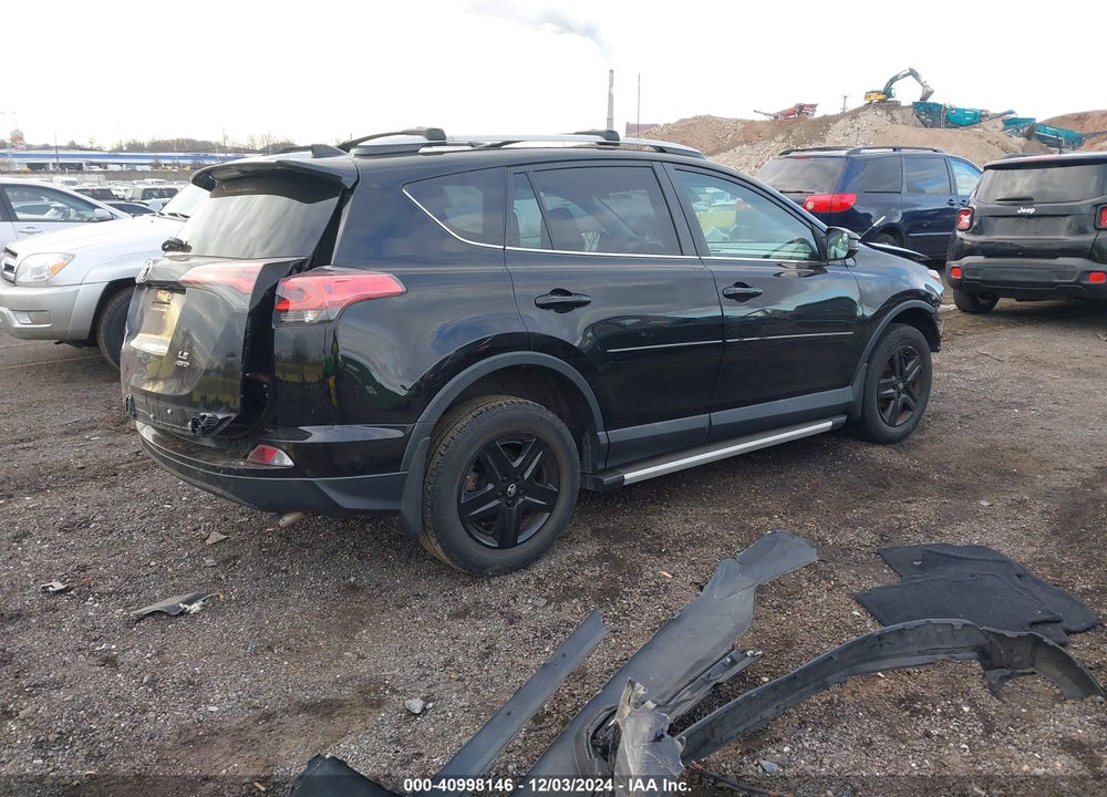 2017 TOYOTA RAV4 LE VIN: 2T3BFREV1HW567759