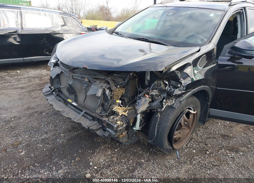 2017 TOYOTA RAV4 LE VIN: 2T3BFREV1HW567759