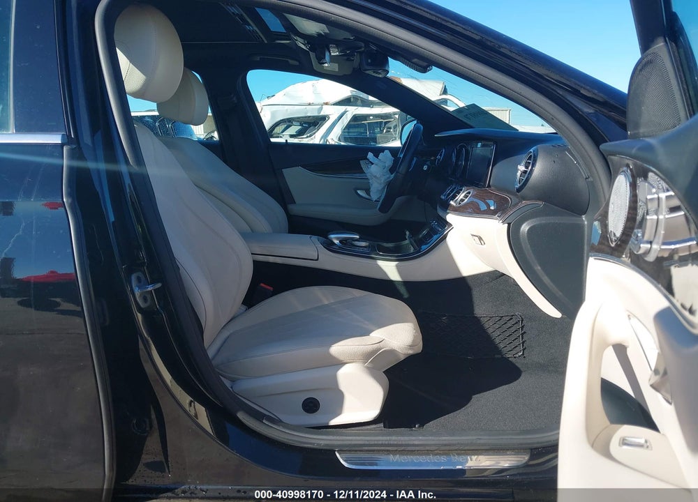 2019 MERCEDES-BENZ E VIN: WDDZF4JB5KA511526