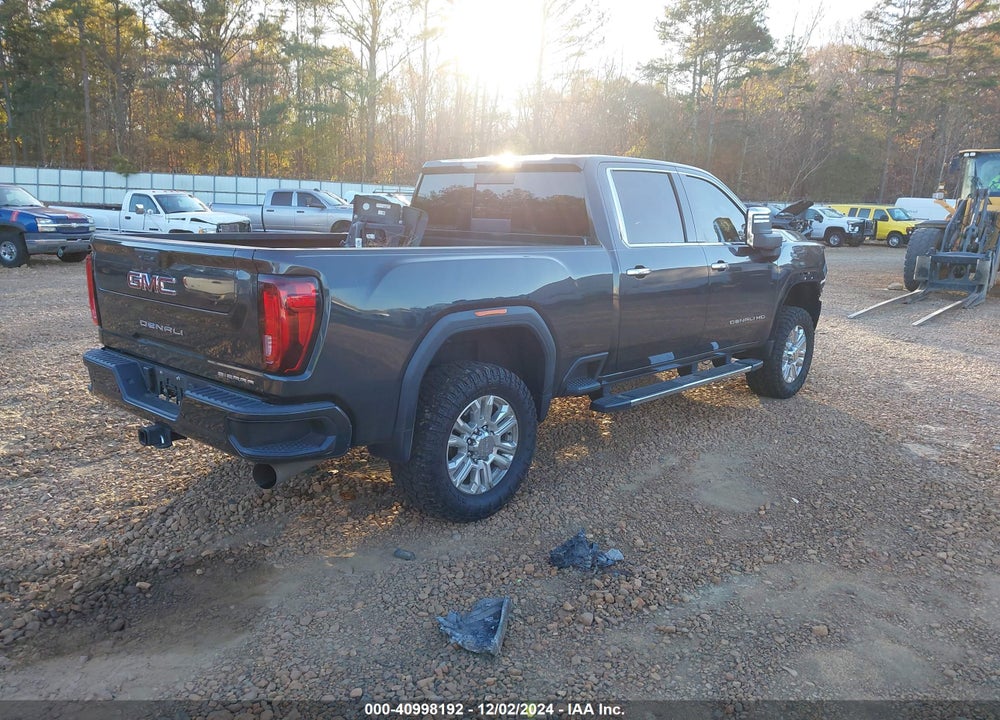 2022 GMC SIERRA 2500HD 4WD  STANDARD BED DENALI VIN: 1GT49REY9NF139073
