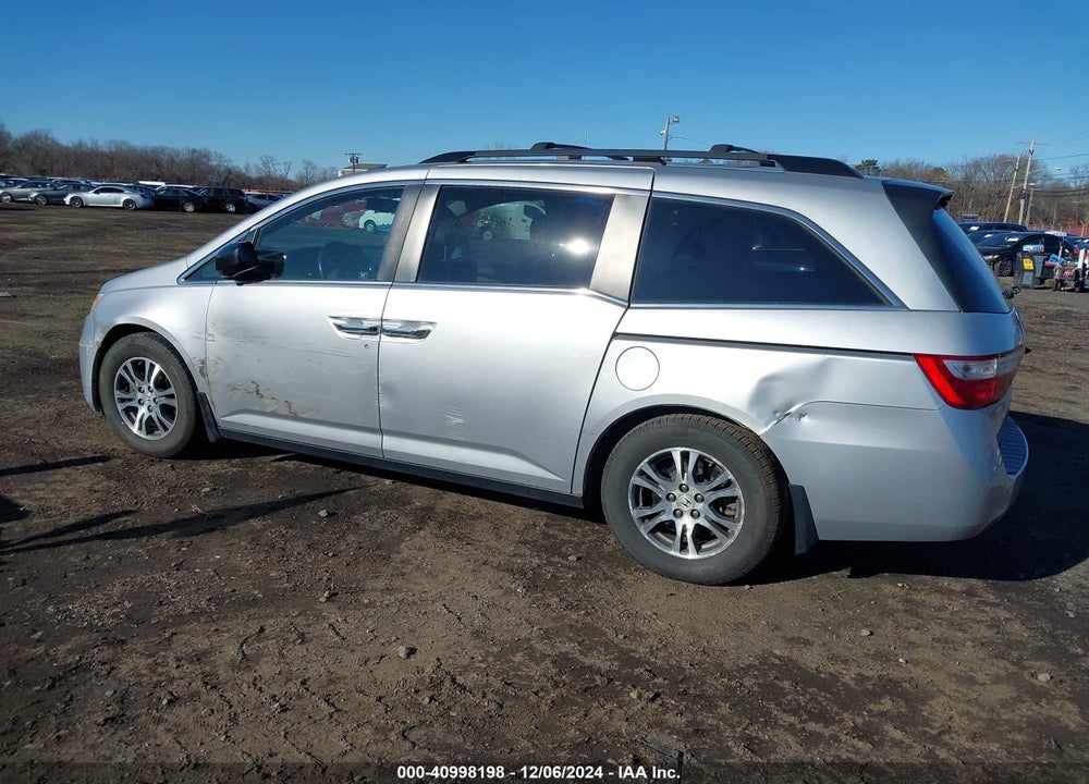 2011 HONDA ODYSSEY EX-L VIN: 5FNRL5H6XBB005473