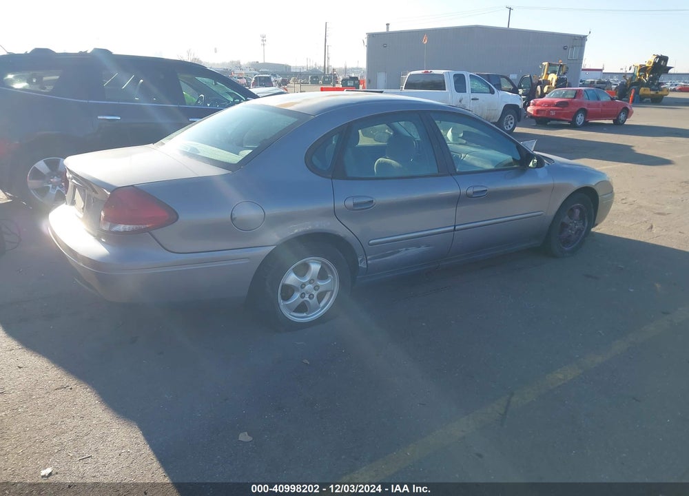 2007 FORD TAURUS SE VIN: 1FAFP53U27A192856