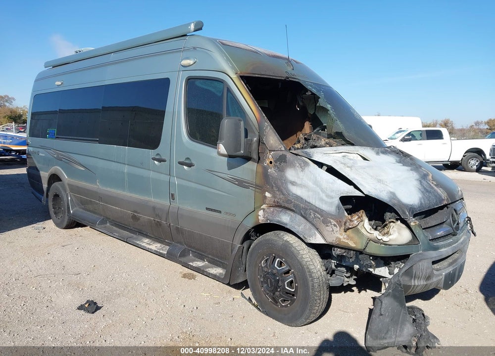 2013 ROADTREK BLUETEC VIN: WDAPF4CC1C5614317