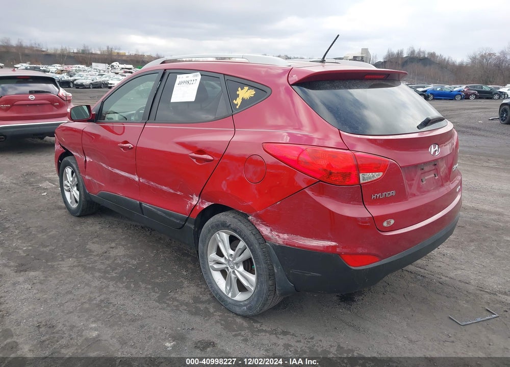2013 HYUNDAI TUCSON GLS VIN: KM8JUCAC9DU768976