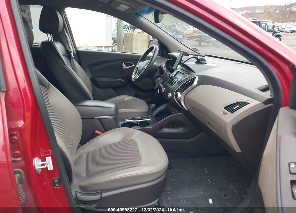 2013 HYUNDAI TUCSON GLS VIN: KM8JUCAC9DU768976
