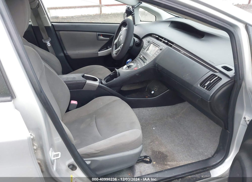 2013 TOYOTA PRIUS THREE VIN: JTDKN3DU2D5544520