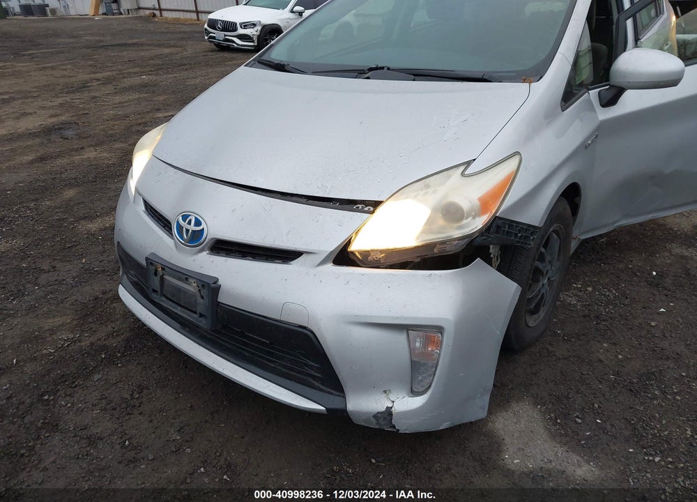 2013 TOYOTA PRIUS THREE VIN: JTDKN3DU2D5544520