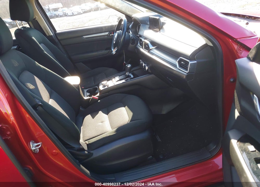 2018 MAZDA CX-5 SPORT VIN: JM3KFBBM3J0475475