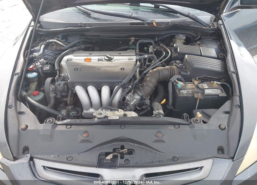 2005 HONDA ACCORD 2.4 LX VIN: 1HGCM56455A137057