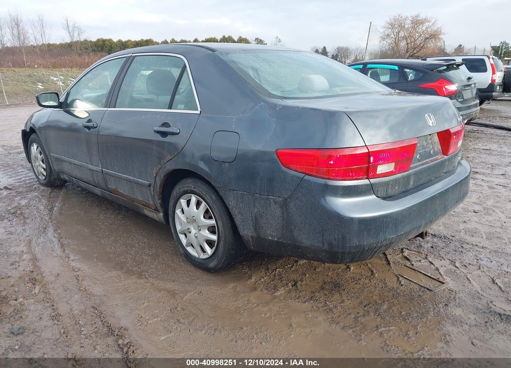 2005 HONDA ACCORD 2.4 LX VIN: 1HGCM56455A137057