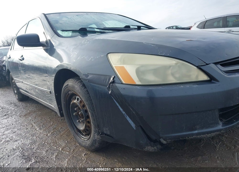 2005 HONDA ACCORD 2.4 LX VIN: 1HGCM56455A137057