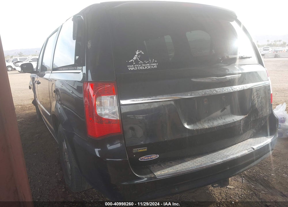2011 CHRYSLER TOWN & COUNTRY TOURING-L VIN: 2A4RR8DG8BR641063