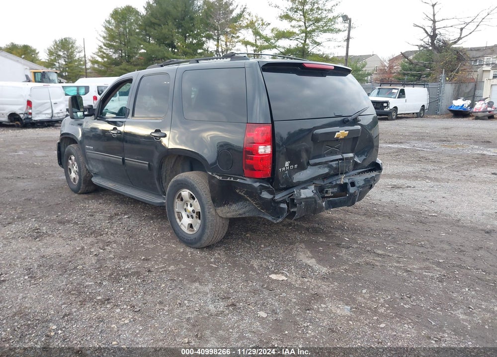 2013 CHEVROLET TAHOE LS VIN: 1GNSKAE09DR276025